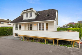 Sentral og fin enebolig i Lillestrøm